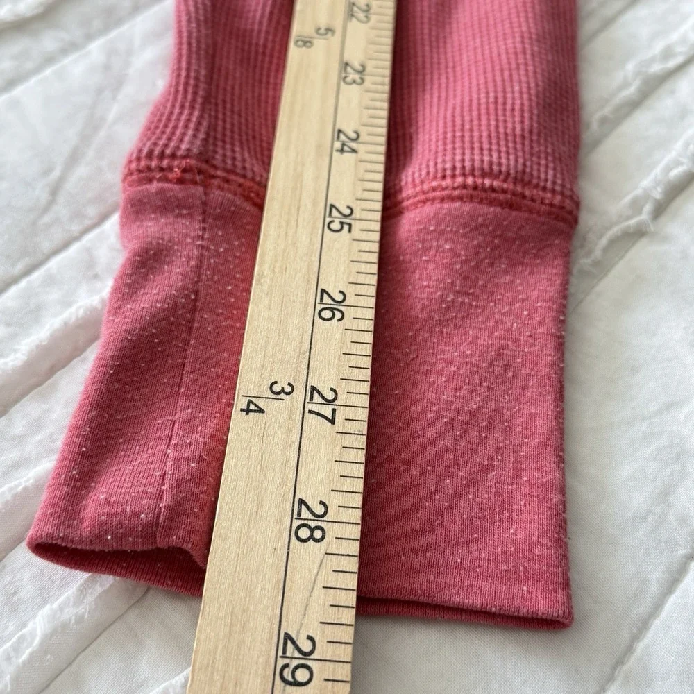 Aerie Henley Top Bella Swan Waffle Knit Twilightcore Red Button Y2K‎ Sz XL - Picture 4 of 8